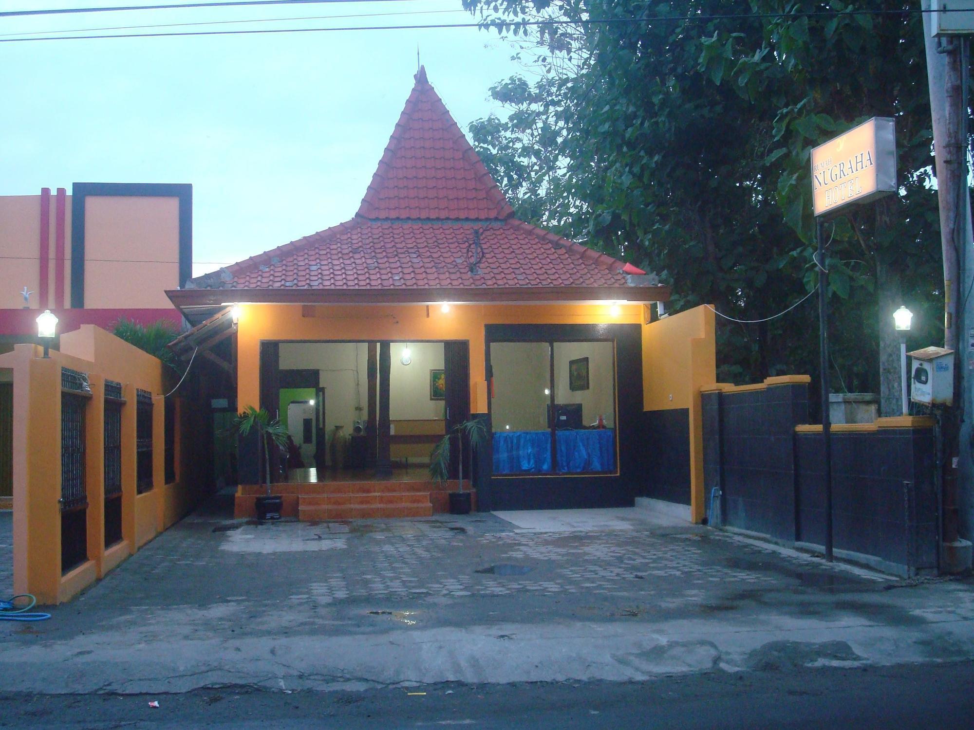Spot On 2419 Rumah Nugraha Hotel Syariah Yogyakarta Exteriör bild